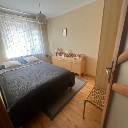 Apartament Blisko Starego Miasta I Plazy Apartman *
